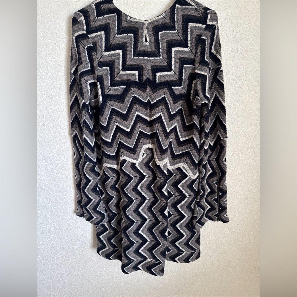 Free People Rhiannon Chevron Wool Blend Bell Sleeve Dress Size Medium - Picture 12 of 12